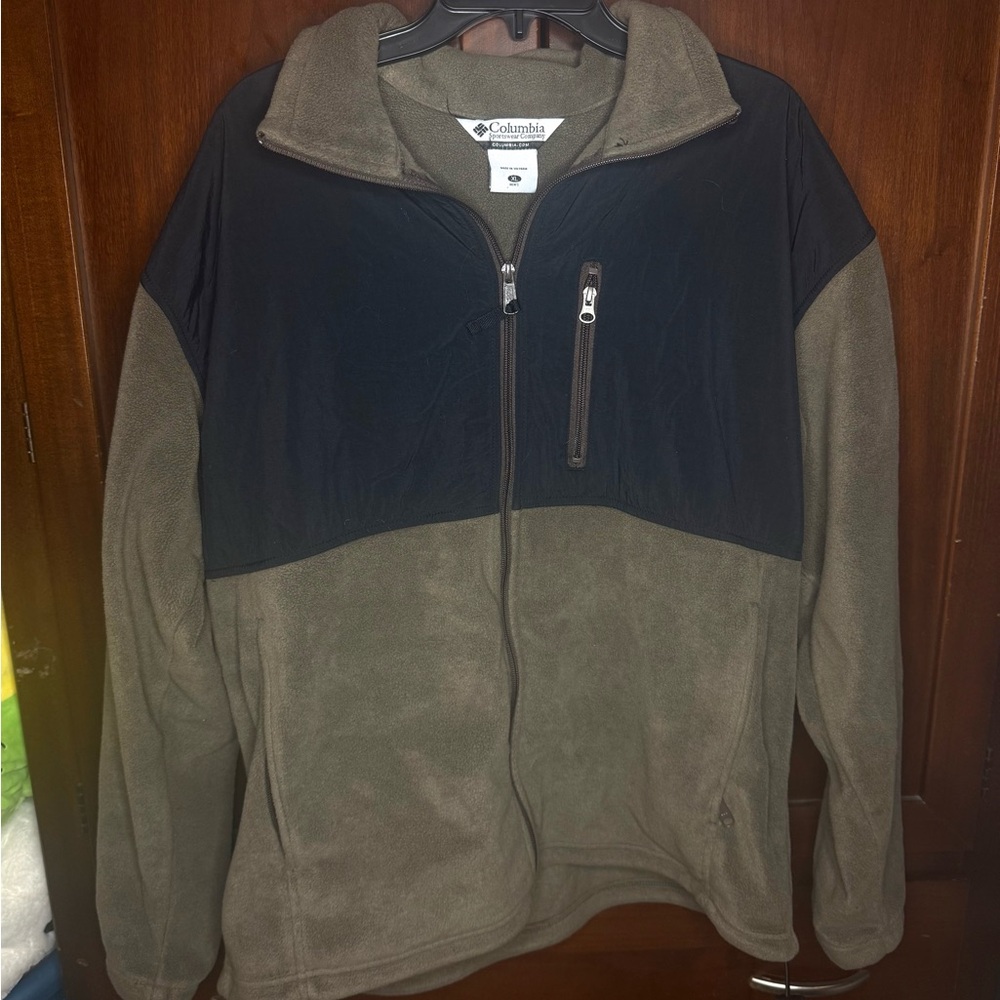 Columbia Olive and Black Fleece Jacket